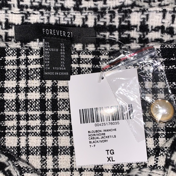 XXI Tweed Bouclé Style Pearl Button Shacket Shirt - Picture 11 of 12